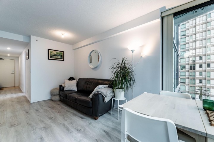 Photo 9 at 509 - 1331 West Georgia Street, Coal Harbour, Vancouver West