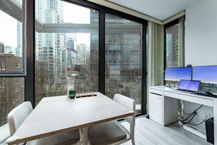 Photo 14 at 509 - 1331 West Georgia Street, Coal Harbour, Vancouver West