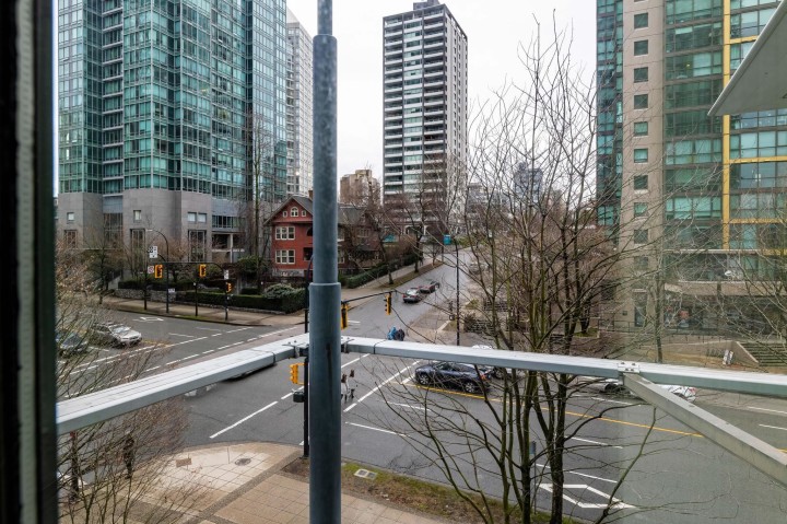 Photo 25 at 509 - 1331 West Georgia Street, Coal Harbour, Vancouver West