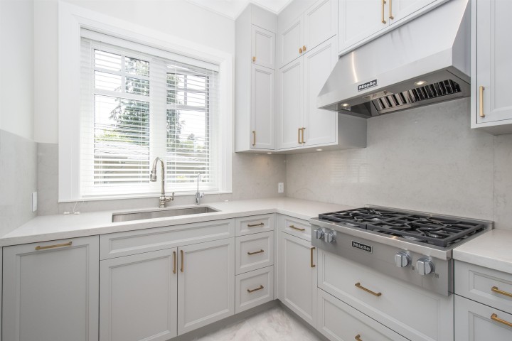 Photo 17 at 3946 W 30th Avenue, Dunbar, Vancouver West