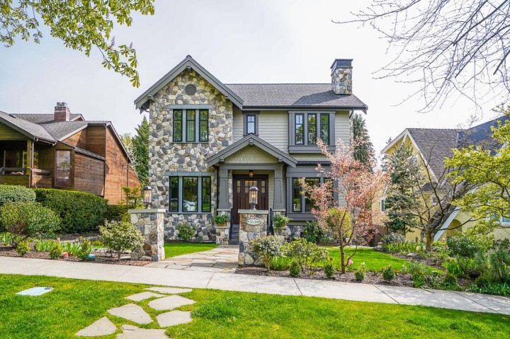 Photo 1 at 3530 W 34th Avenue, Dunbar, Vancouver West