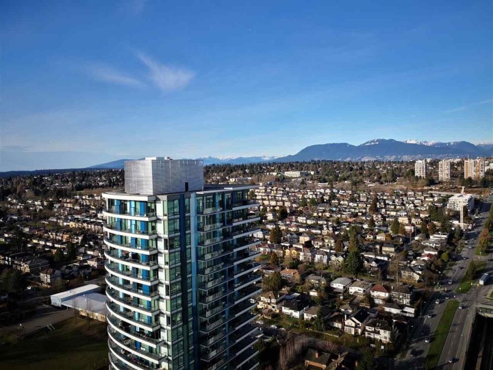 Photo 10 at 3504 - 488 Sw Marine Drive, Marpole, Vancouver West