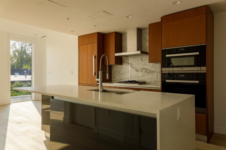 Photo 1 at 402 - 2888 Arbutus Street, Kitsilano, Vancouver West