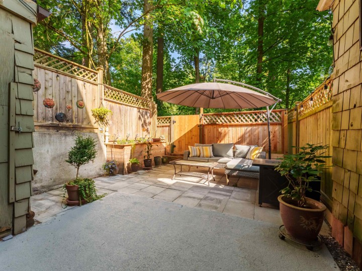 Photo 2 at 8144 Riel Place, Champlain Heights, Vancouver East