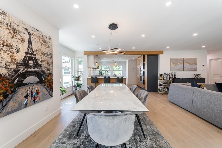 Photo 16 at 11 - 2425 Edgemont Boulevard, Mosquito Creek, North Vancouver