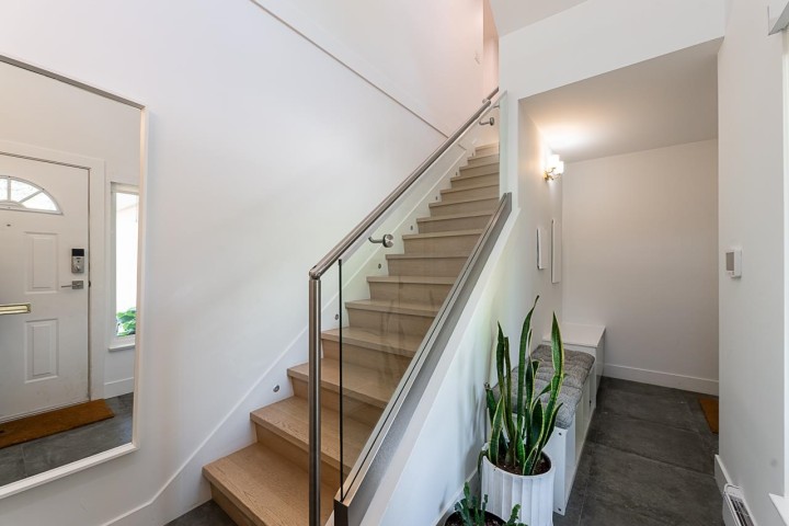 Photo 34 at 11 - 2425 Edgemont Boulevard, Mosquito Creek, North Vancouver