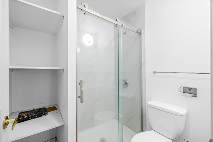 Photo 16 at 1722 E 41st Avenue, Killarney VE, Vancouver East