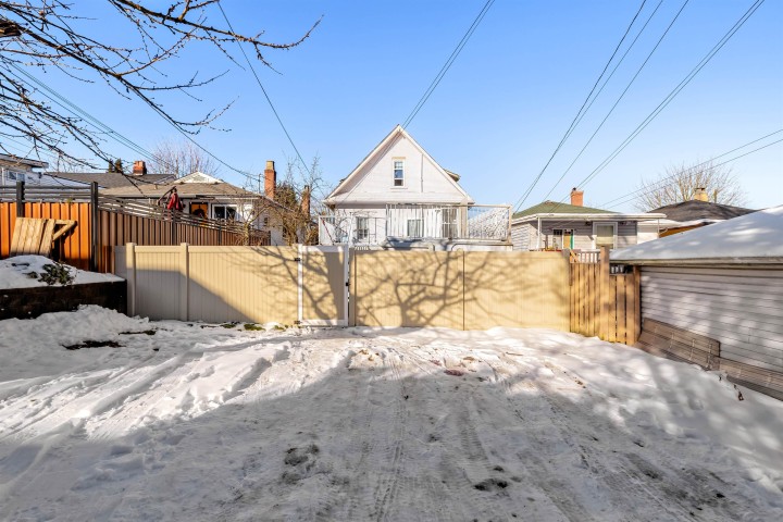 Photo 36 at 1722 E 41st Avenue, Killarney VE, Vancouver East