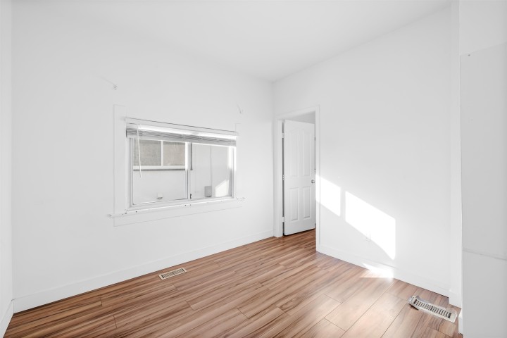 Photo 18 at 1722 E 41st Avenue, Killarney VE, Vancouver East