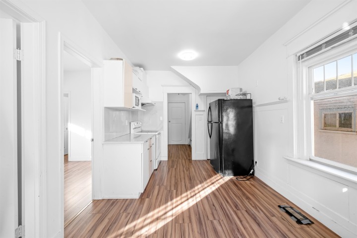 Photo 11 at 1722 E 41st Avenue, Killarney VE, Vancouver East