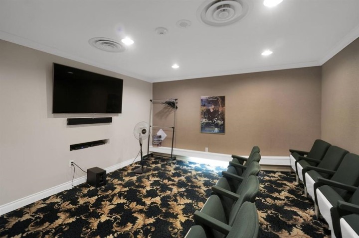 Photo 12 at 205 - 1327 E Keith Road, Lynnmour, North Vancouver