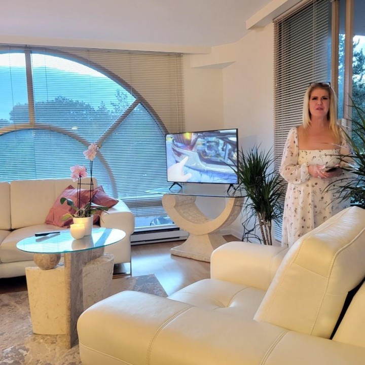 Photo 4 at 205 - 1327 E Keith Road, Lynnmour, North Vancouver