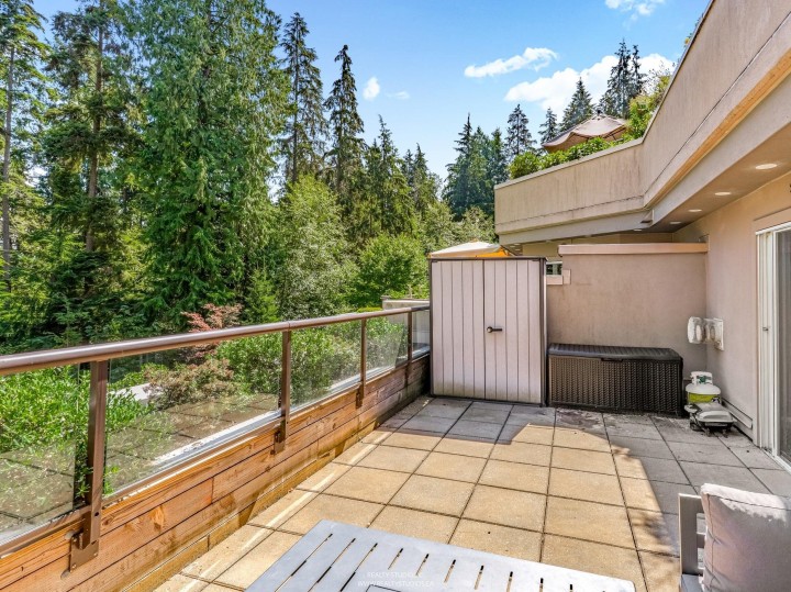 Photo 3 at 305 - 1500 Ostler Court, Indian River, North Vancouver