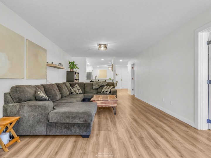 Photo 10 at 305 - 1500 Ostler Court, Indian River, North Vancouver