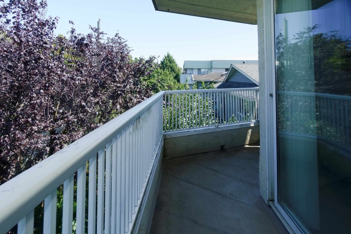 Photo 13 at 301 - 458 E 43rd Avenue, Fraser VE, Vancouver East