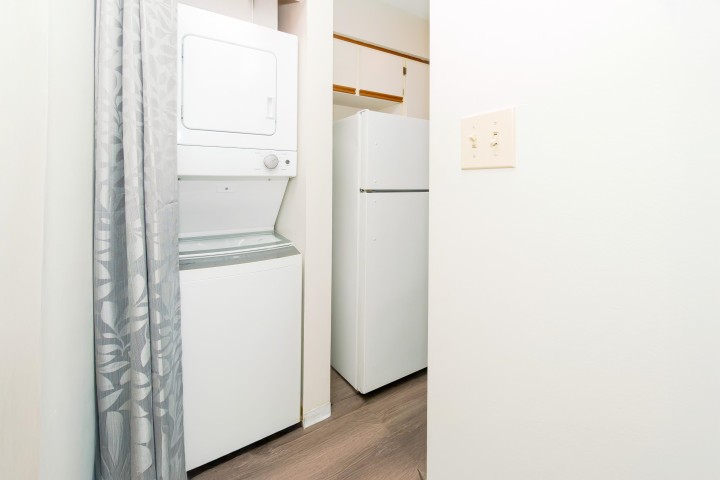 Photo 10 at 301 - 458 E 43rd Avenue, Fraser VE, Vancouver East