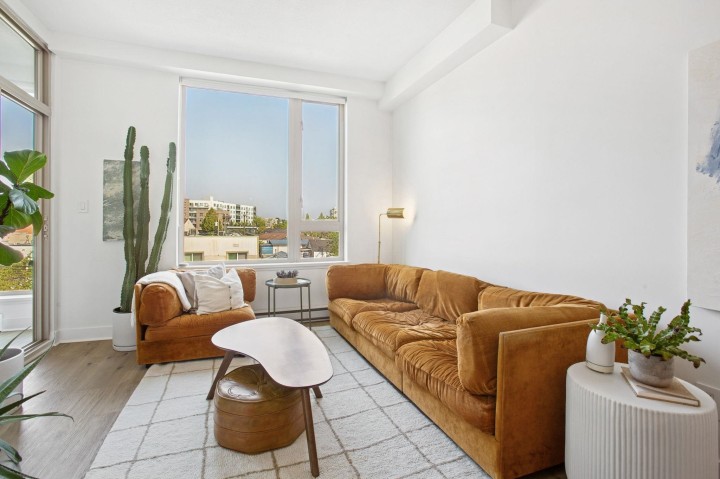 Photo 3 at 308 - 688 E 17th Avenue, Fraser VE, Vancouver East