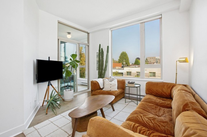 Photo 4 at 308 - 688 E 17th Avenue, Fraser VE, Vancouver East