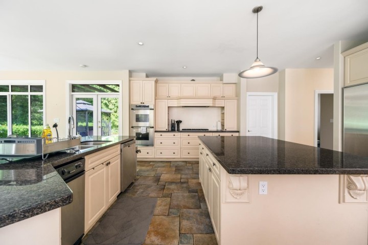 Photo 21 at 520 Hadden Drive, British Properties, West Vancouver