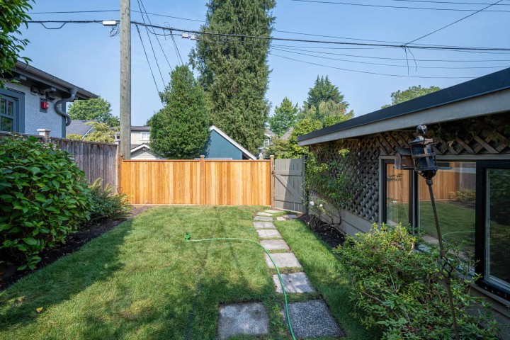 Photo 38 at 4427 W 7th Avenue, Point Grey, Vancouver West