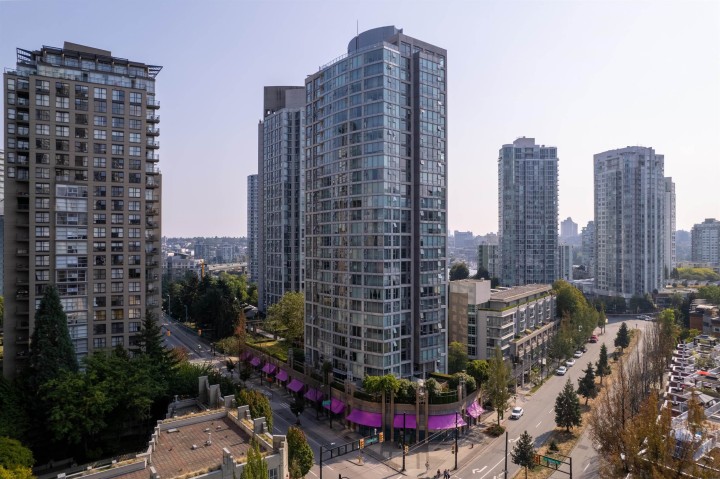 Photo 3 at 1203 - 1008 Cambie Street, Yaletown, Vancouver West