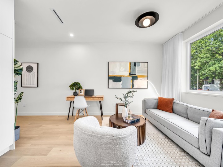 Photo 5 at 1 - 1120 E 23rd Avenue, Knight, Vancouver East