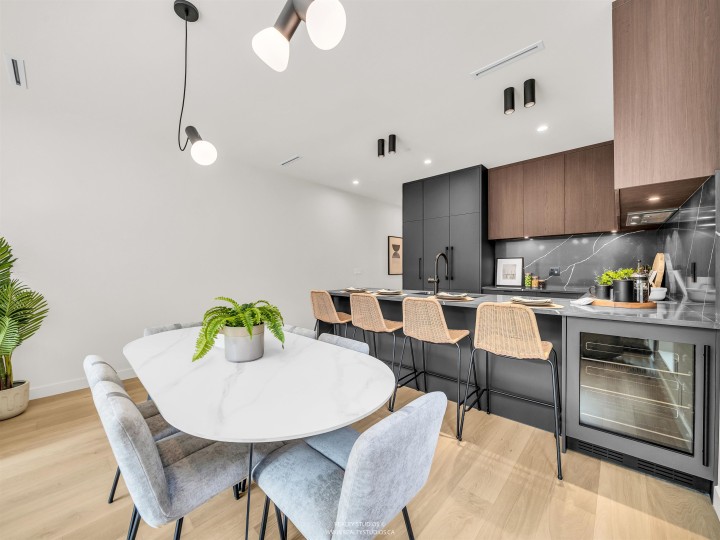 Photo 10 at 1 - 1120 E 23rd Avenue, Knight, Vancouver East