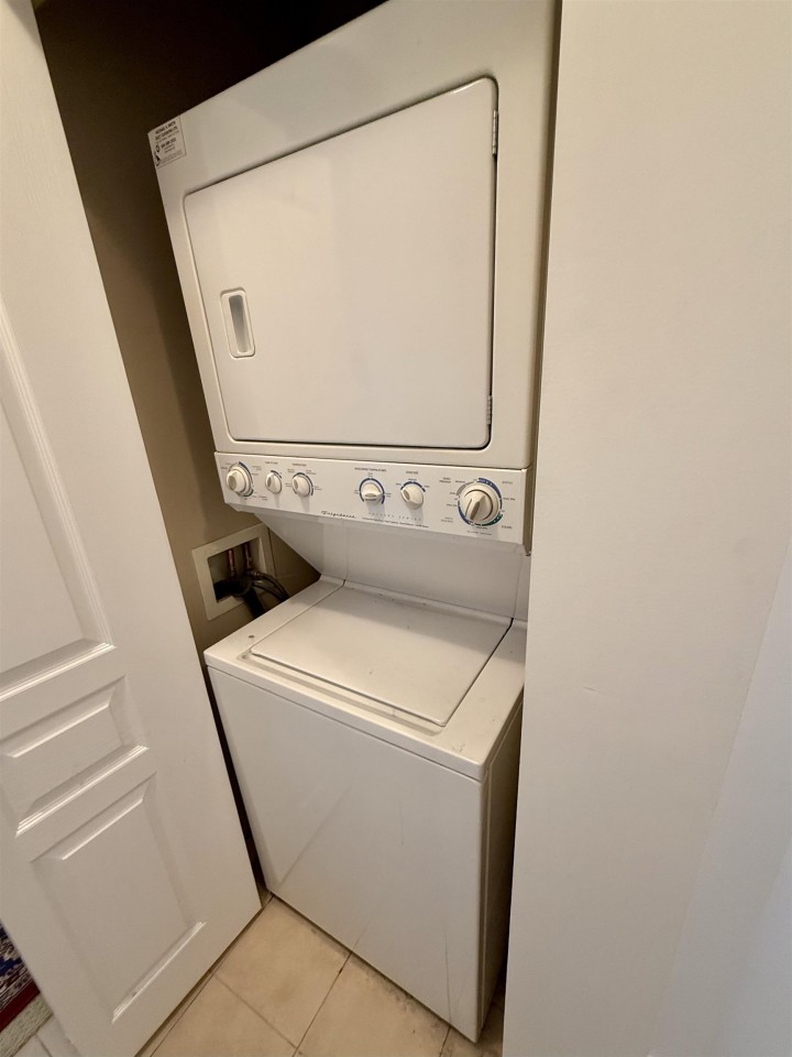 Photo 12 at 302 - 4028 Knight Street, Knight, Vancouver East