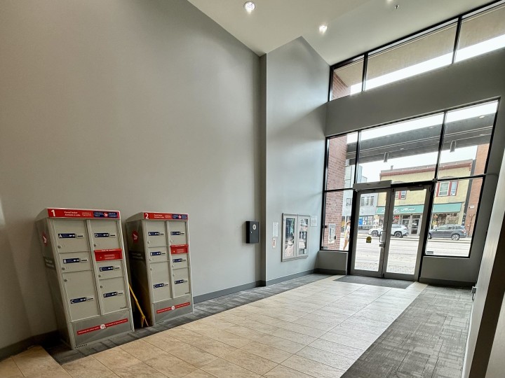 Photo 3 at 302 - 4028 Knight Street, Knight, Vancouver East