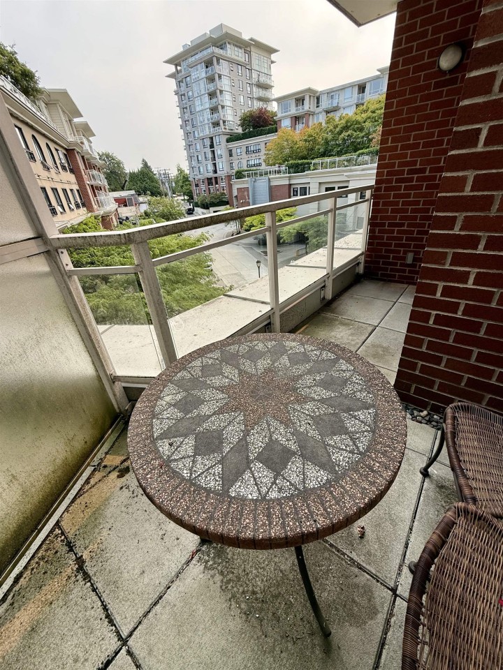 Photo 14 at 302 - 4028 Knight Street, Knight, Vancouver East