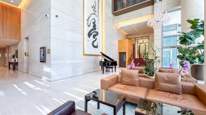 Photo 5 at 5004 - 1128 W Georgia Street, West End VW, Vancouver West