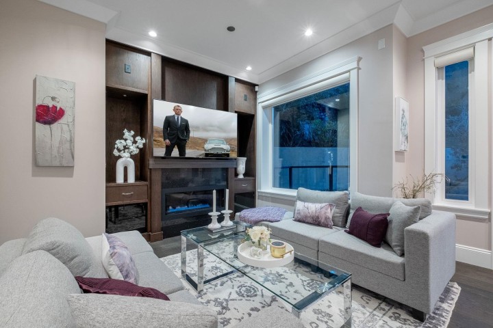 Photo 6 at 2567 Lawson Avenue, Dundarave, West Vancouver