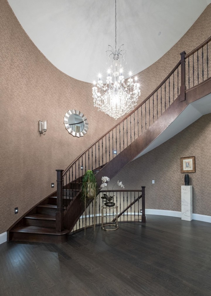 Photo 17 at 2567 Lawson Avenue, Dundarave, West Vancouver