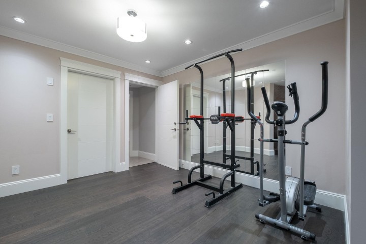 Photo 34 at 2567 Lawson Avenue, Dundarave, West Vancouver