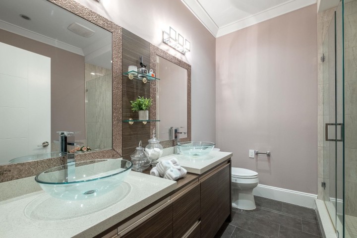 Photo 35 at 2567 Lawson Avenue, Dundarave, West Vancouver