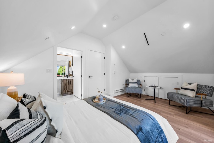 Photo 26 at 2 - 3344 Adanac Street, Renfrew VE, Vancouver East