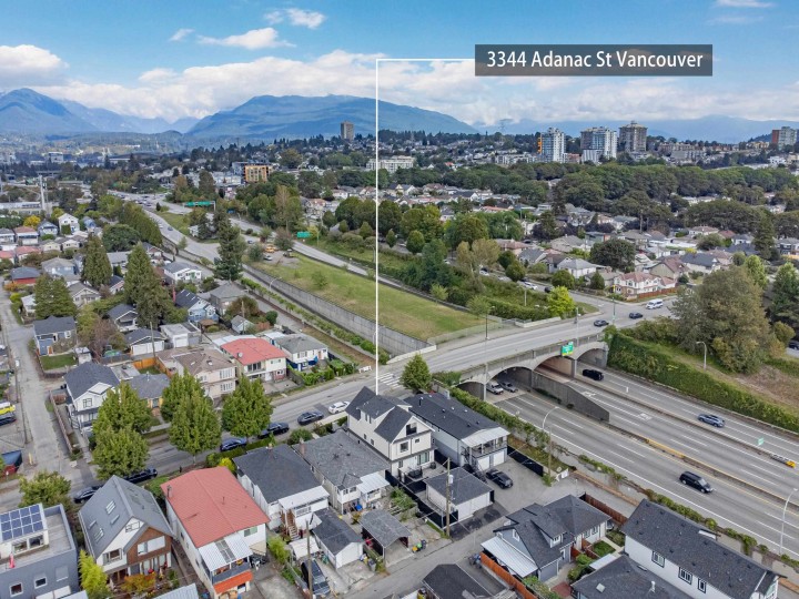 Photo 36 at 2 - 3344 Adanac Street, Renfrew VE, Vancouver East