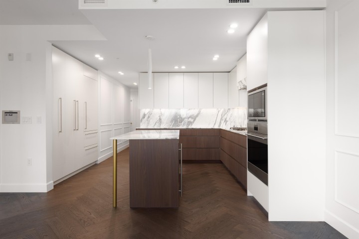 Photo 6 at 101 - 3668 W 10th Avenue, Kitsilano, Vancouver West