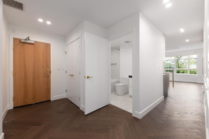 Photo 18 at 101 - 3668 W 10th Avenue, Kitsilano, Vancouver West