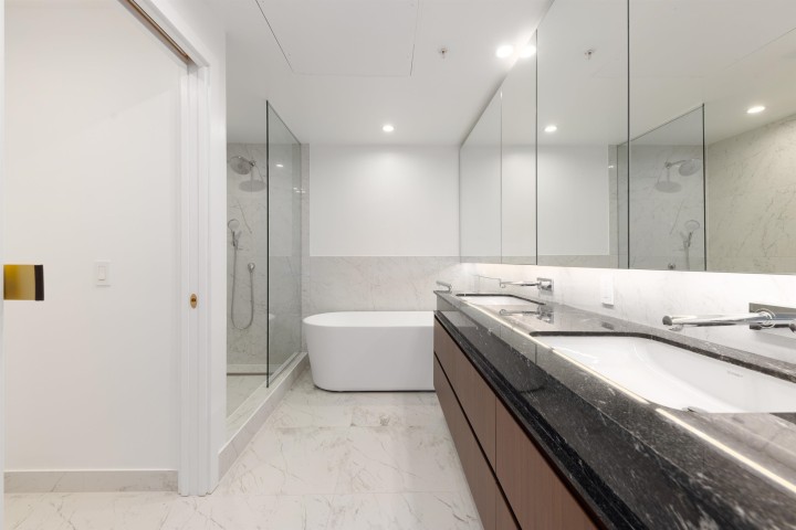 Photo 15 at 101 - 3668 W 10th Avenue, Kitsilano, Vancouver West