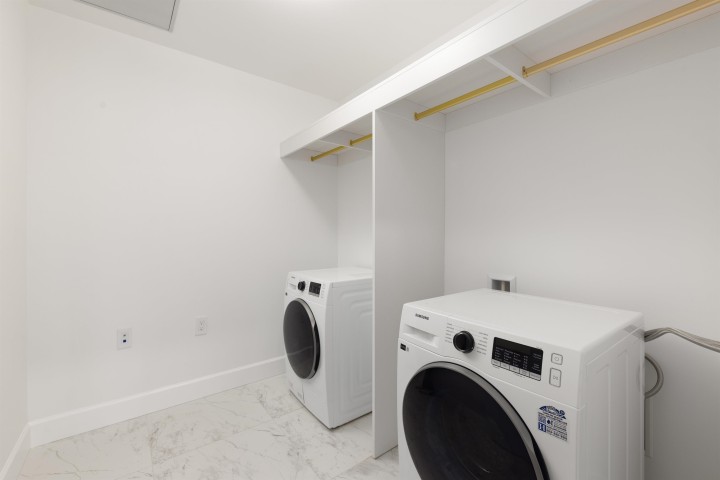 Photo 21 at 101 - 3668 W 10th Avenue, Kitsilano, Vancouver West