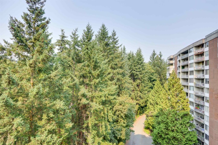 Photo 1 at 1004 - 2024 Fullerton Avenue, Pemberton NV, North Vancouver