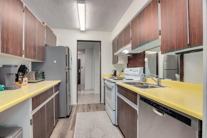 Photo 11 at 1004 - 2024 Fullerton Avenue, Pemberton NV, North Vancouver