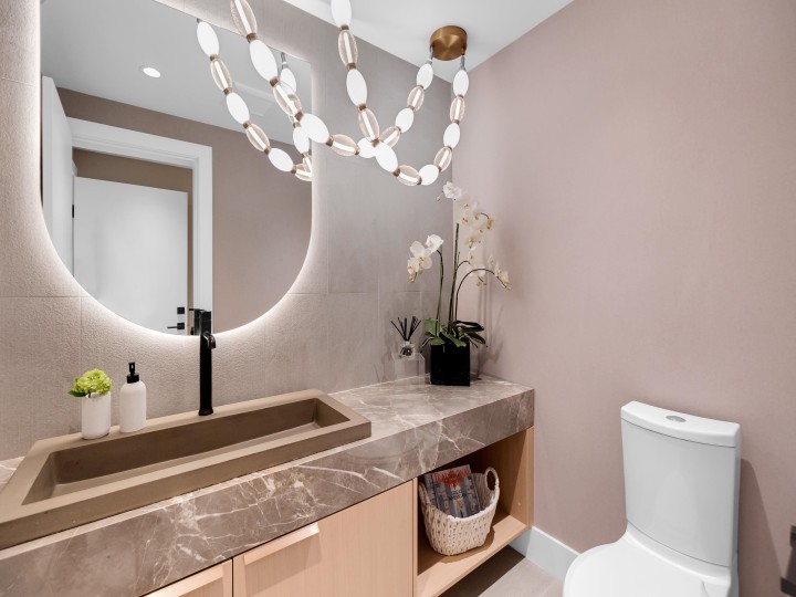 Photo 23 at 2423 Mathers Avenue, Dundarave, West Vancouver