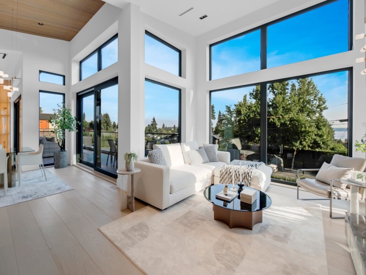 Photo 12 at 2423 Mathers Avenue, Dundarave, West Vancouver