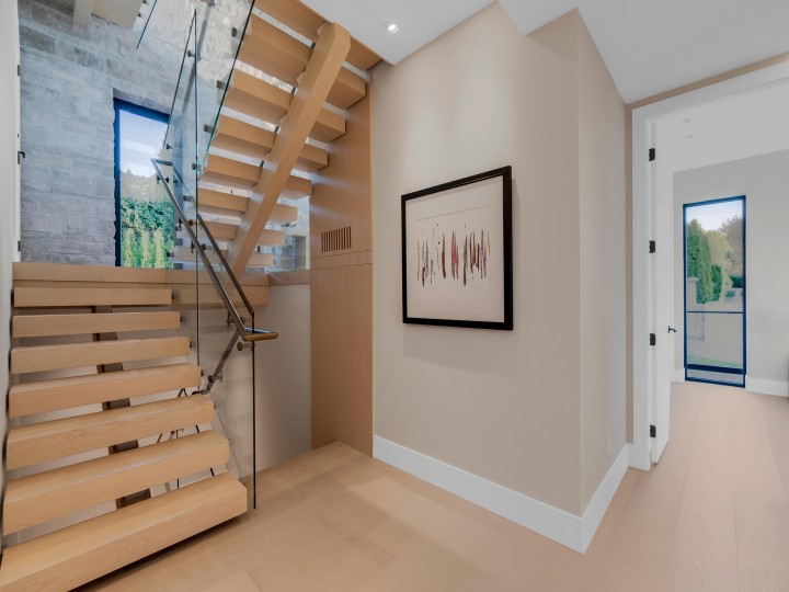 Photo 24 at 2423 Mathers Avenue, Dundarave, West Vancouver