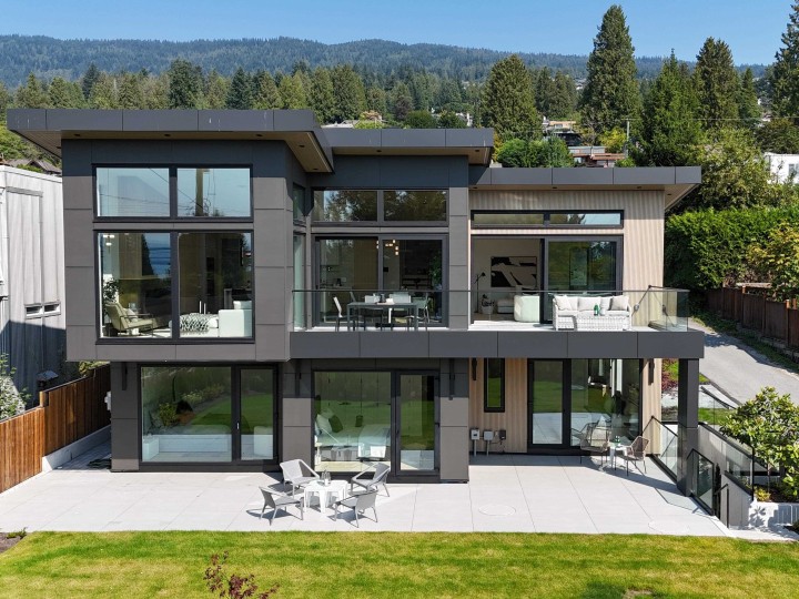 Photo 34 at 2423 Mathers Avenue, Dundarave, West Vancouver