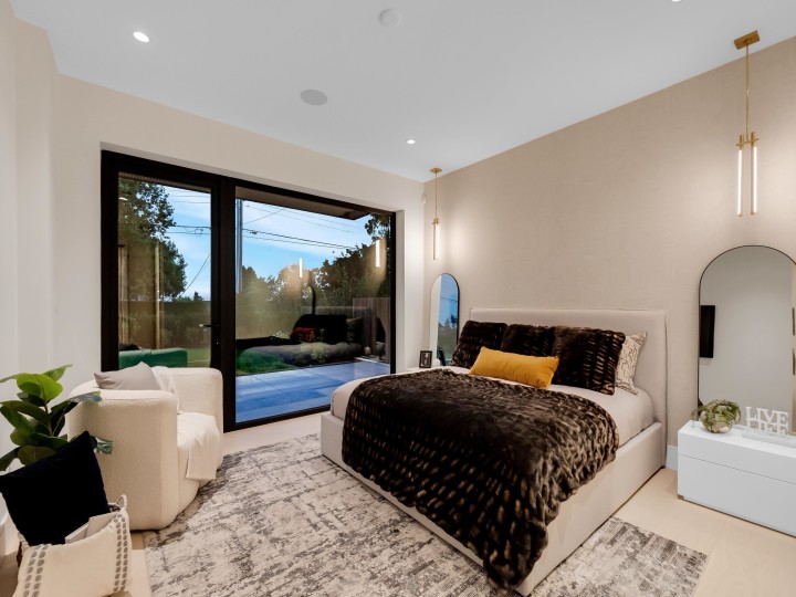 Photo 18 at 2423 Mathers Avenue, Dundarave, West Vancouver