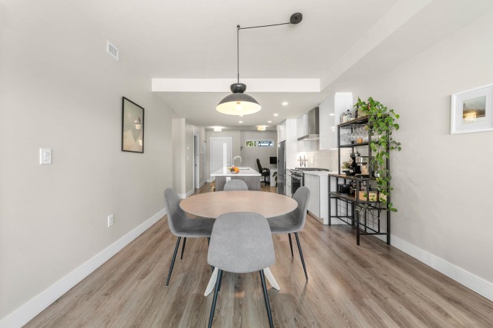 Photo 18 at 302 - 1496 Charlotte Road, Lynnmour, North Vancouver