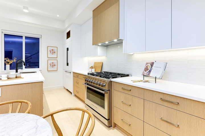 Photo 7 at 1 - 944 E 13 Avenue, Mount Pleasant VE, Vancouver East